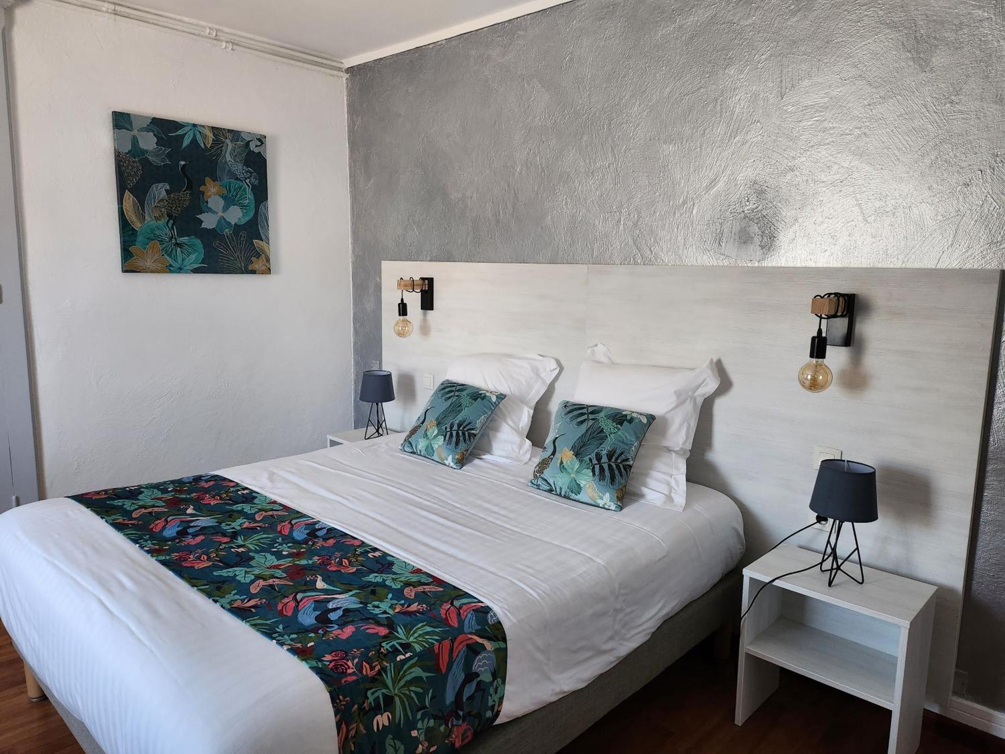 Hotel Des Negociants Lamastre Zewnętrze zdjęcie