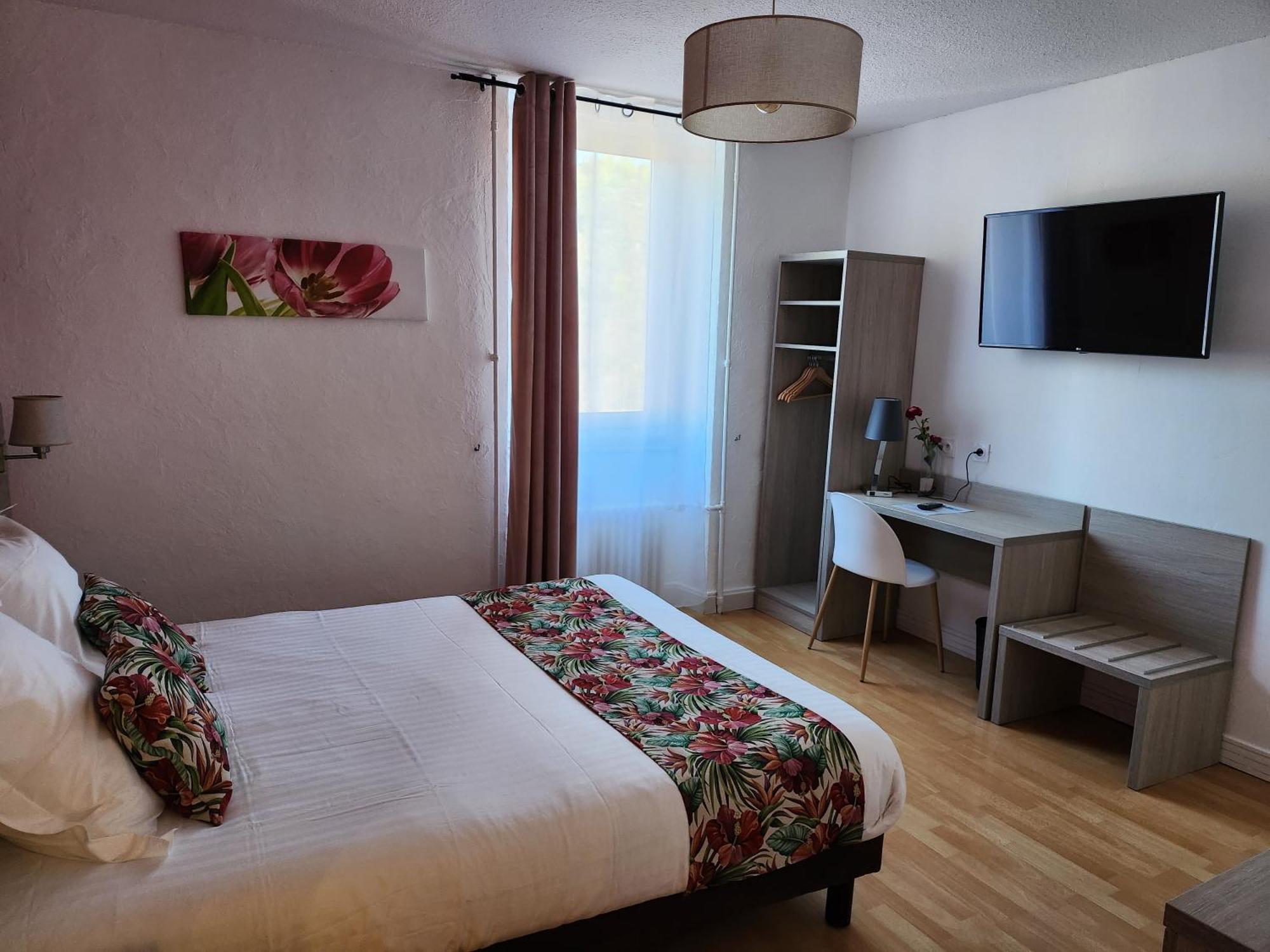 Hotel Des Negociants Lamastre Zewnętrze zdjęcie